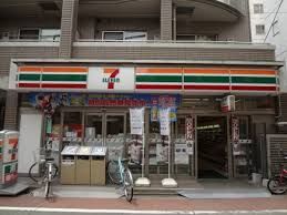 コンビニ セブンイレブン　品川旗の台東口通り店 59m