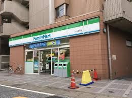 コンビニ ファミリーマート　高津下野毛店 386m