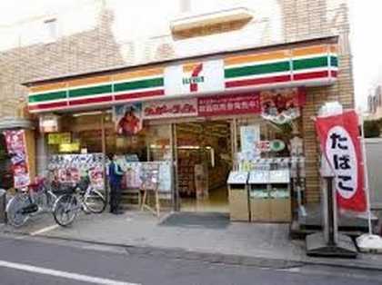 コンビニ セブンイレブン　世田谷下馬北店 154m