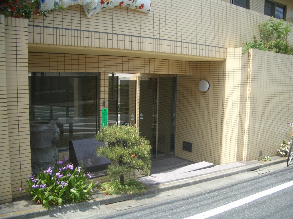 エントランス エントランス