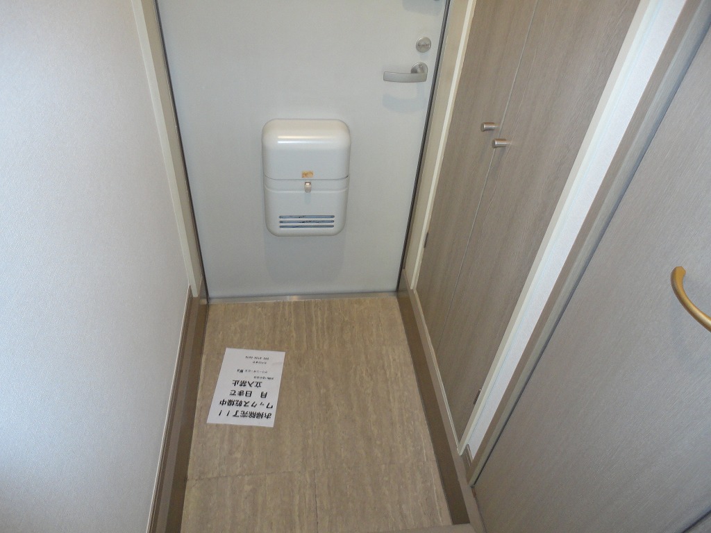 玄関 玄関