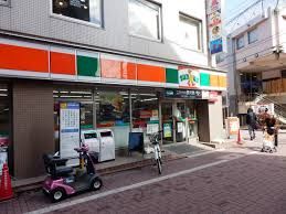 コンビニ サンクス　雪谷大塚店 149m