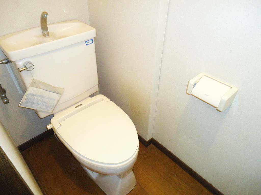 トイレ トイレ