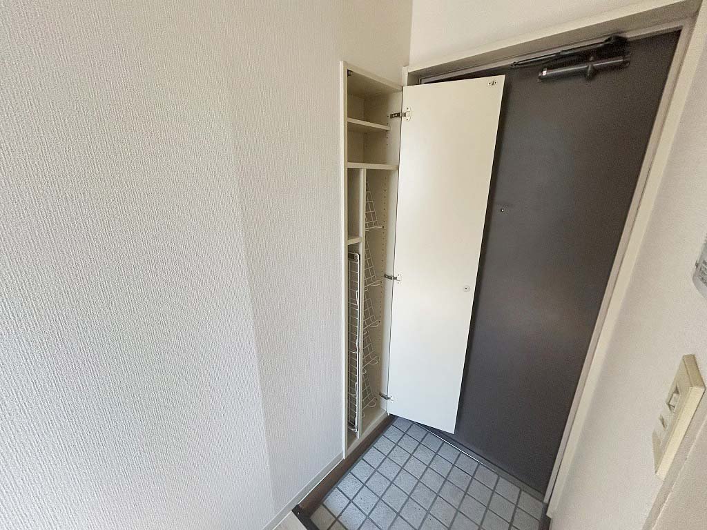 玄関 玄関